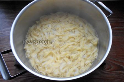 Домашняя паста с белыми грибами